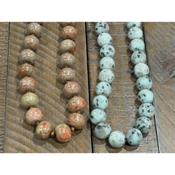Lot of 2 Necklaces: Multi-Color Agate Lotus Jasper - Picture 2 of 8